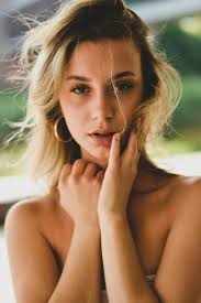 5 black bid cocks fuck a petty blonde hard 🥵🥵