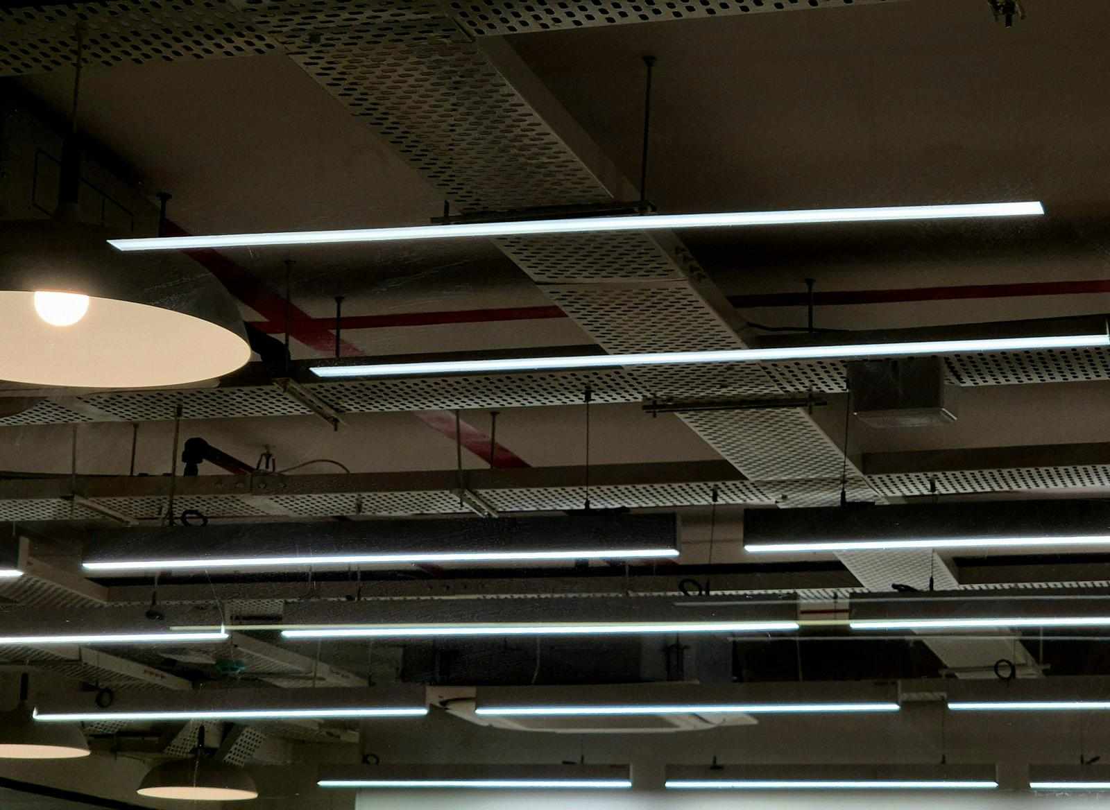 10 Questions to Ask Before Signing a Commercial Lighting Upgrade Contract