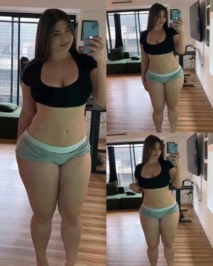 Call Girls In Delhi logo