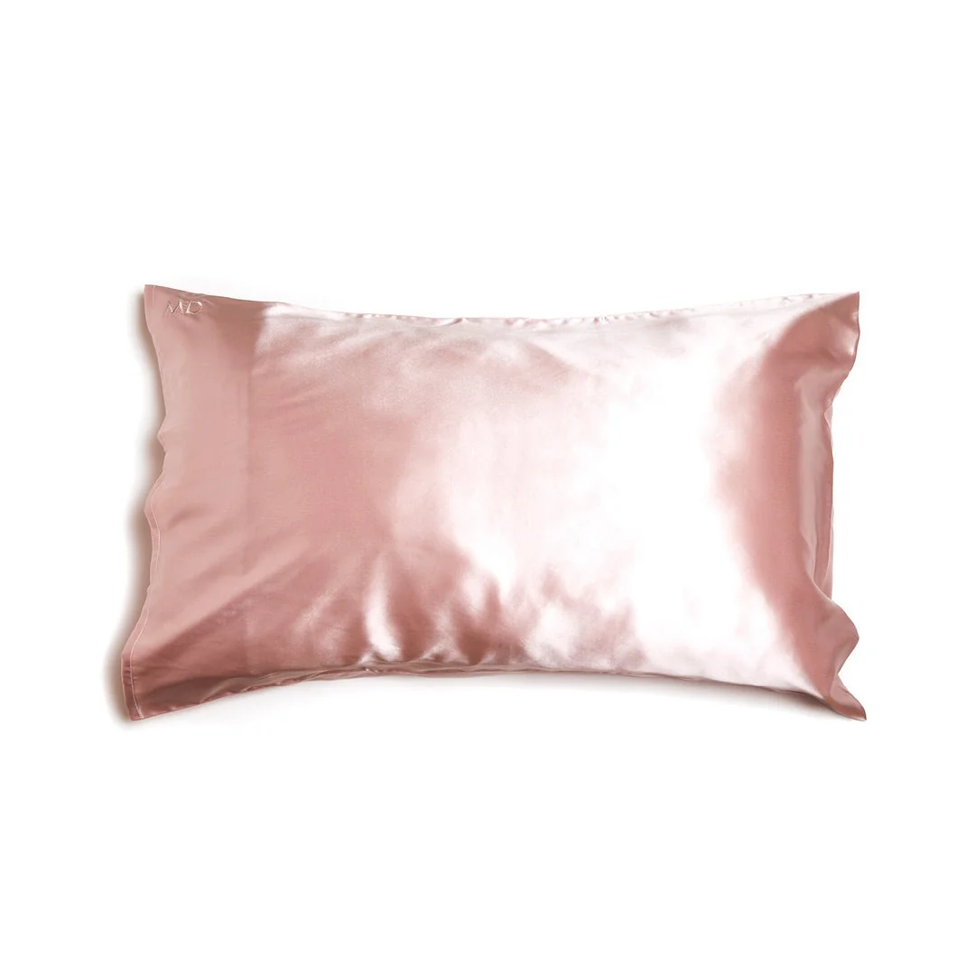 Why a Pure Silk Pillowcase from Manuka dreams Is Worth the Switch
