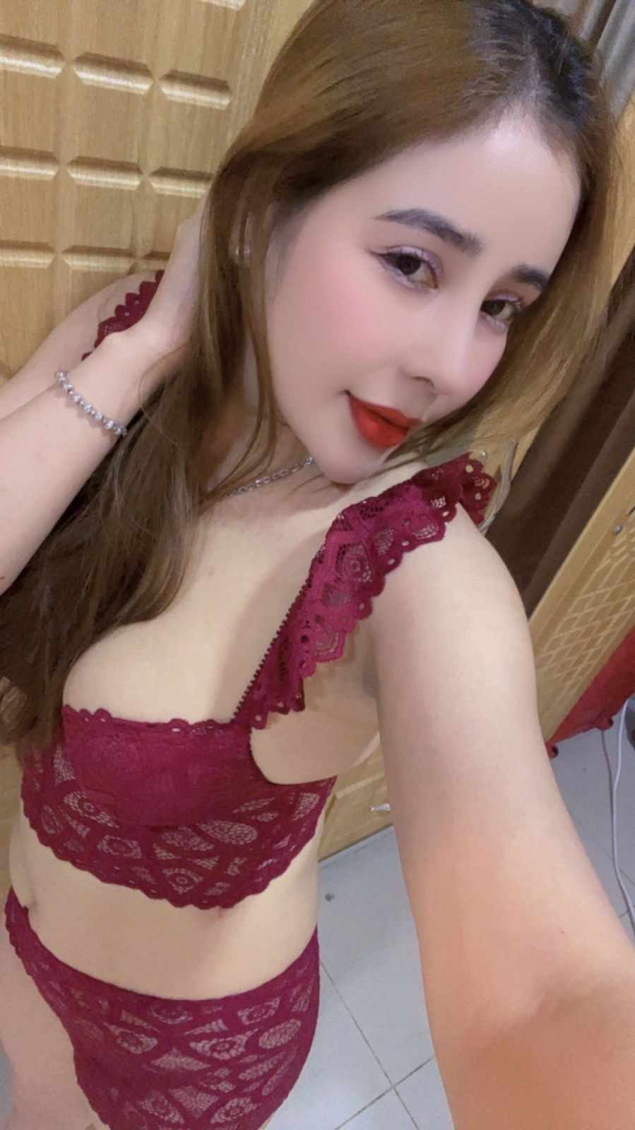 Call Girls In Delhi Naveen Shahdara 7303025131 Escorts Service