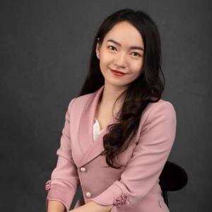 CEO Tuệ Linh