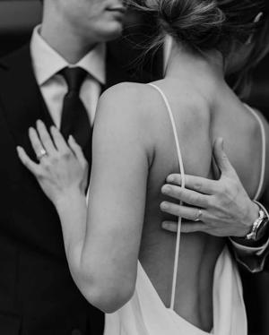 You want a kiss 💋