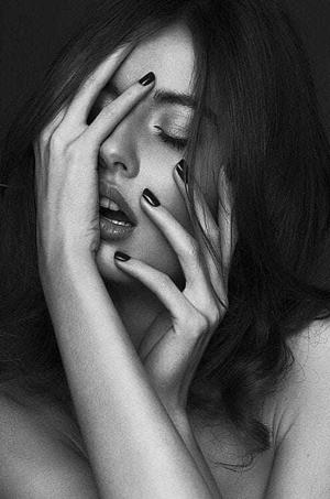 DarkButterflywrites  logo