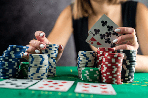 Forming Rapport with Casino Dealers