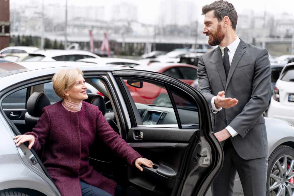 What Is the Difference Between Corporate Transport and Regular Taxi Services?