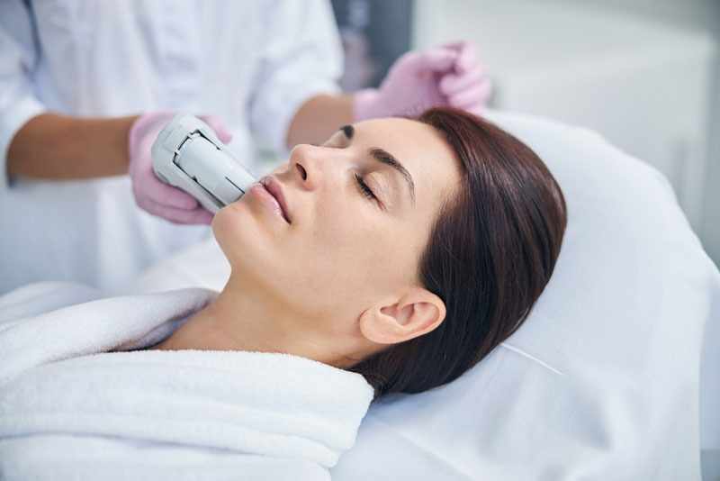 HIFU Treatment in Delhi for Sagging Skin: A Modern Dermatology Solution