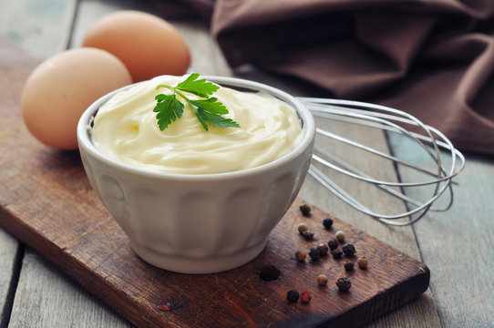 Calories In Mayo: Hidden Facts Behind the Creamy Taste
