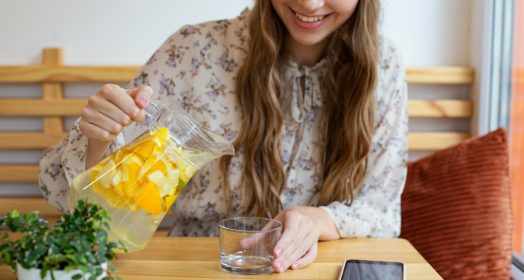 Finding a Good Ayurvedic Doctor Dubai Actually Worth It in a City Full of Modern Clinics?