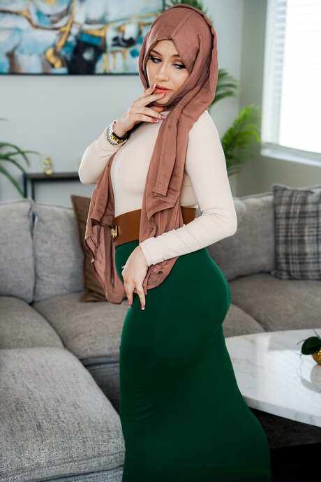 ᎡᎧᎽᎪᏞ༄༄ ✔️8826243211 Call Girls in Kalu Sarai Delhi NCR