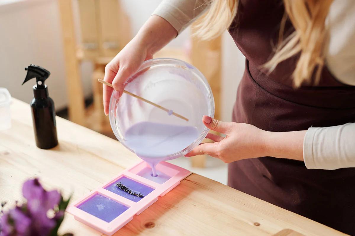 Melt and Pour Soap Base: Easy Solution for Quality Soap Making