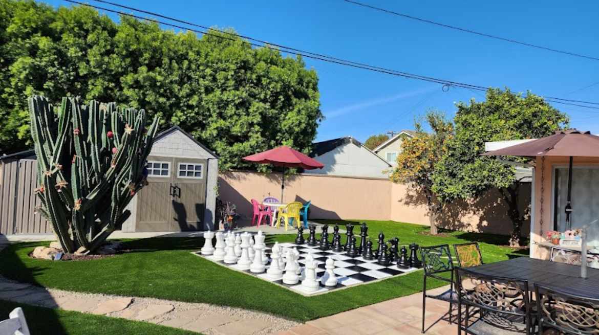 Choosing the Right Artificial Turf Contractor in Orange County