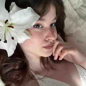 𝐀𝐥𝐨𝐫𝐚💗᪲᪲᪲  logo