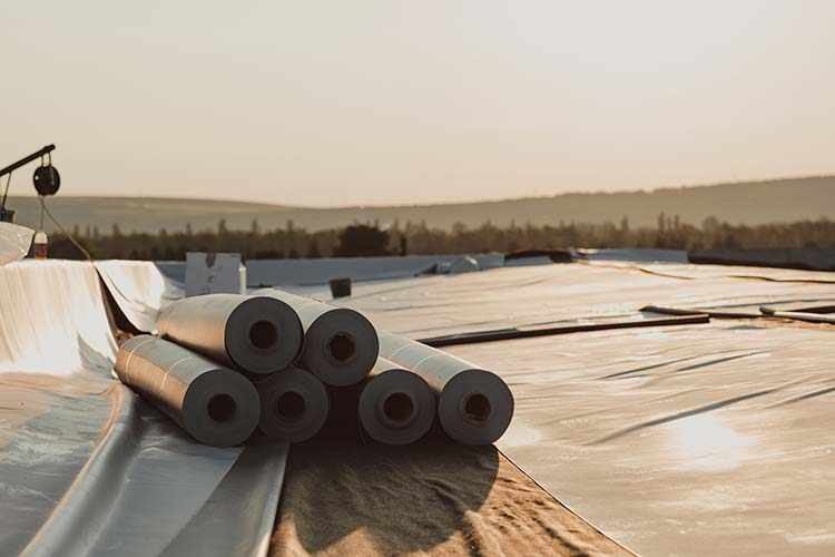 Metal Roofs: Strength and Style