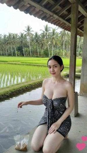 Chapter 7: Priya Ki Zabardast Ghodi Chudai โ Mechanic Mohan Ka Mota Lubricated Lund