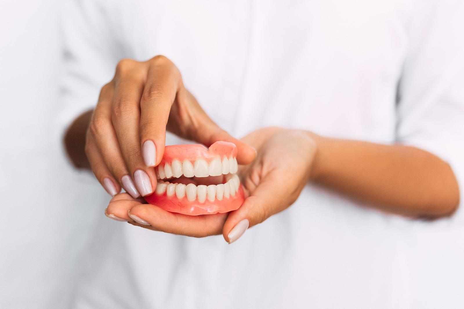 When Do You Need Dentures and What Are the Options Available in Bilaspur?