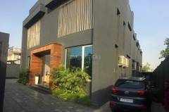 Showroom For Rent In Noida Dadri: A Complete Guide for Retail and Business Spaces