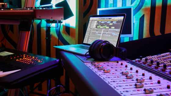 The Influence of Technology on The Music Industry