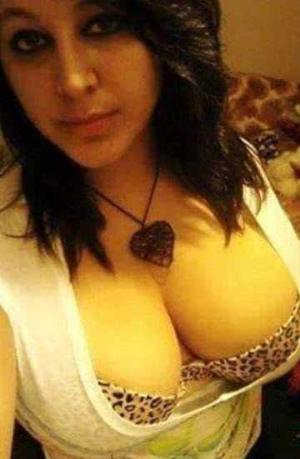 90583- 14765 Book High Profile Call Girls in Paharganj - New Delhi 24/7