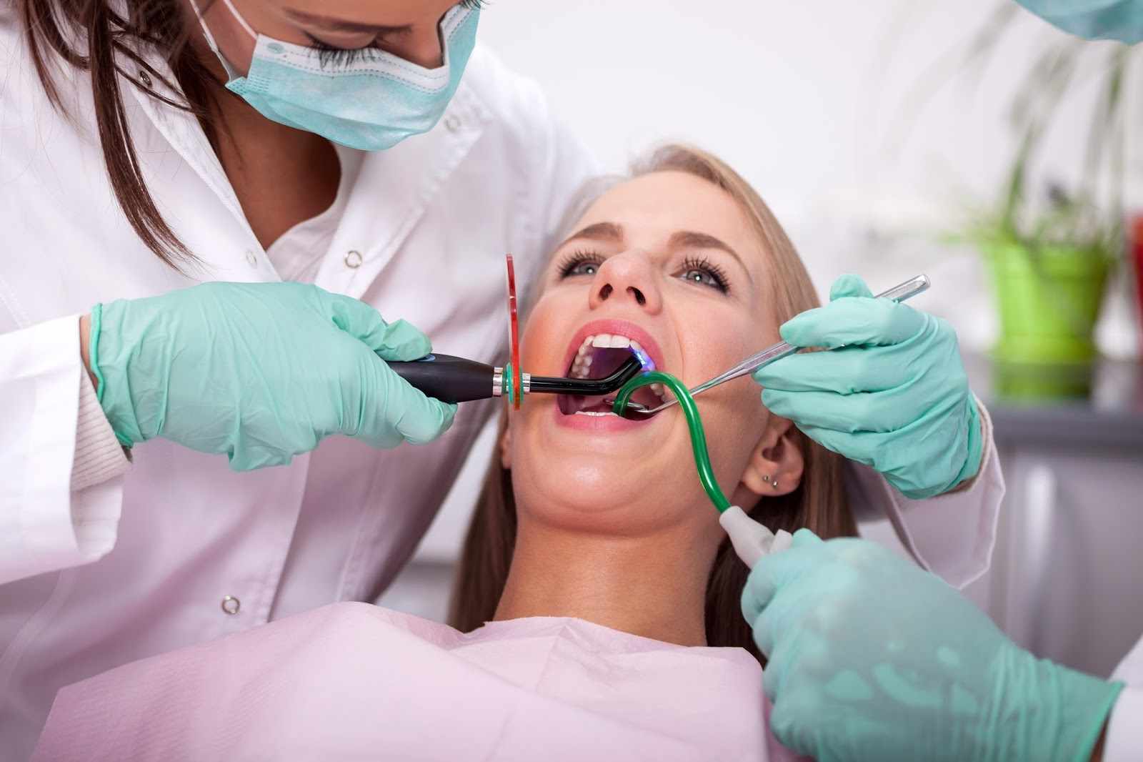 Before Getting Full Mouth Implants in Nashik, Ask These Essential Questions