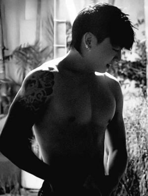 he pierces your nipples with his initials...yeah, himself (5.6k word count)