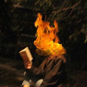 Glitchy.scribbles logo