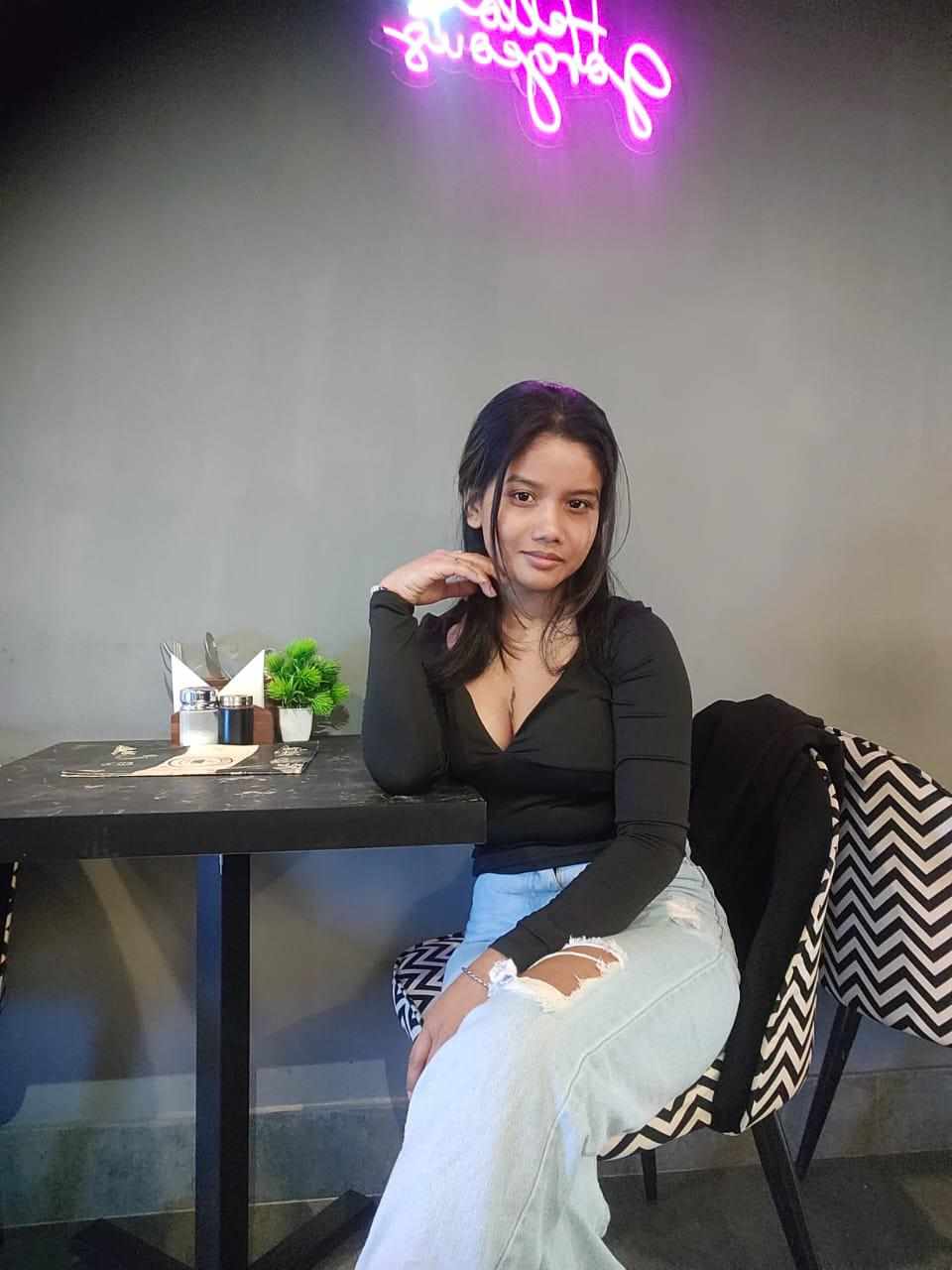 Call Us ⇆ 9643332221 ⇆ Call Girls In Hazrat Nizamuddin Railway Station (Delhi)