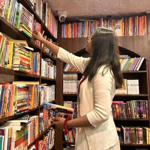 divikikahaniyaa logo