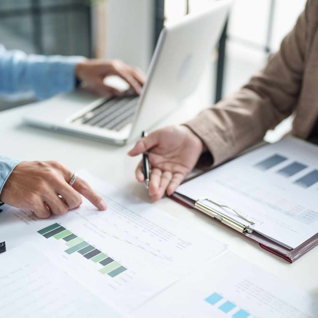 Why Do Your Business Require Professional Bookkeeping Services?