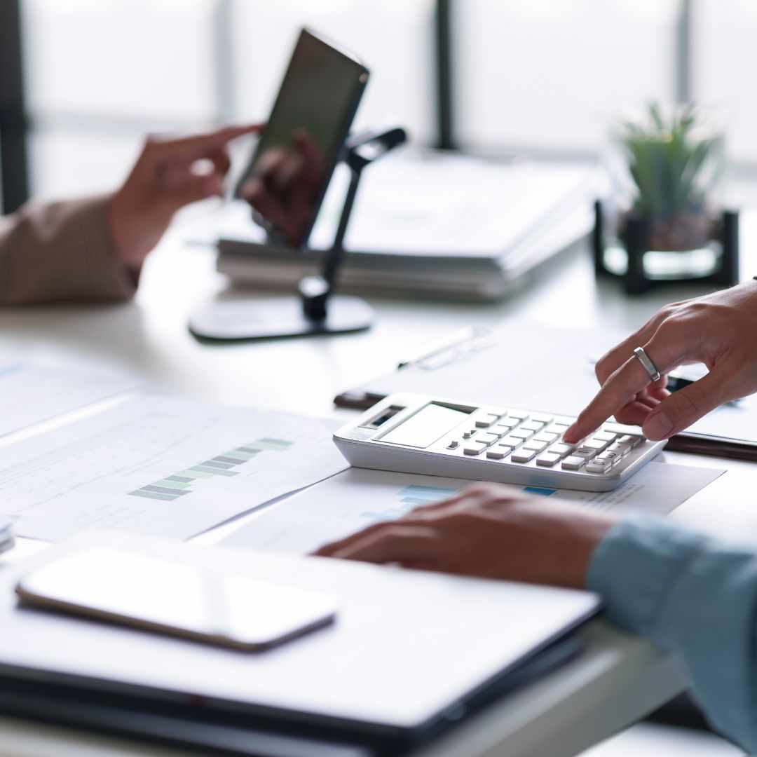 How Does a Quick Books Bookkeeping Expert Keep Your Financials Accurate?