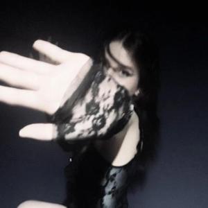 Whispersinvelvetsins logo