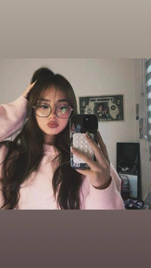 𝗆𝗒𝗂𝗆𝗉𝖾𝗋𝖿𝖾𝖼𝗍𝗐𝗈𝗋𝗅𝖽 logo