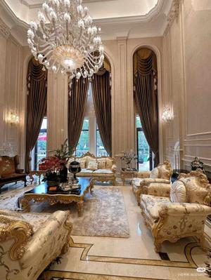 16. Mending Broken Ties