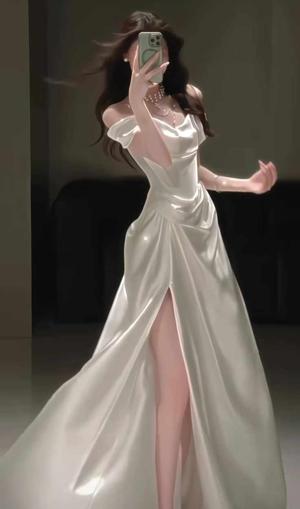 𝟙. 𝔻𝕖𝕘𝕣𝕖𝕖 𝕆𝕗 ℙ𝕣𝕠𝕗𝕖𝕤𝕤𝕚𝕠𝕟𝕒𝕝𝕤