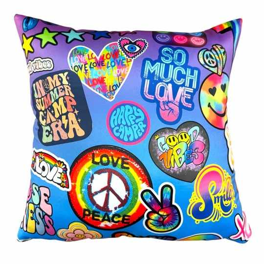 Cute Pillows for Girls’ Camp Rooms: Decor That’s Practical & Fun