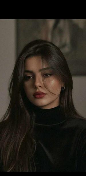 𝗖𝗵𝗮𝗽𝘁𝗲𝗿  1 . 𝗠𝗶𝘀𝘀 𝗥𝗼𝘆