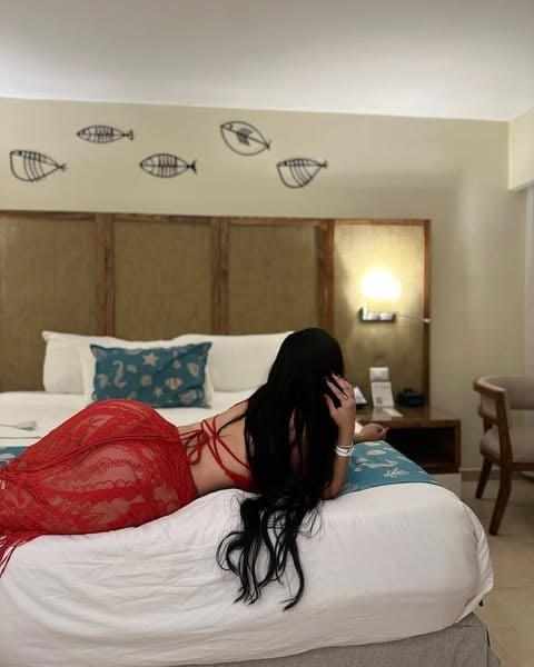 Russian ⭐ ☎ +91-9833325238 ლ≼꧂ Bandra West Incall And Outcall Call Girls In Mumbai
