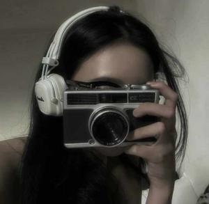 ⋆ 𝐒𝐔𝐍𝐒𝐄𝐓𝐒𝐂𝐑𝐈𝐁𝐁𝐋𝐄 ⋆ logo