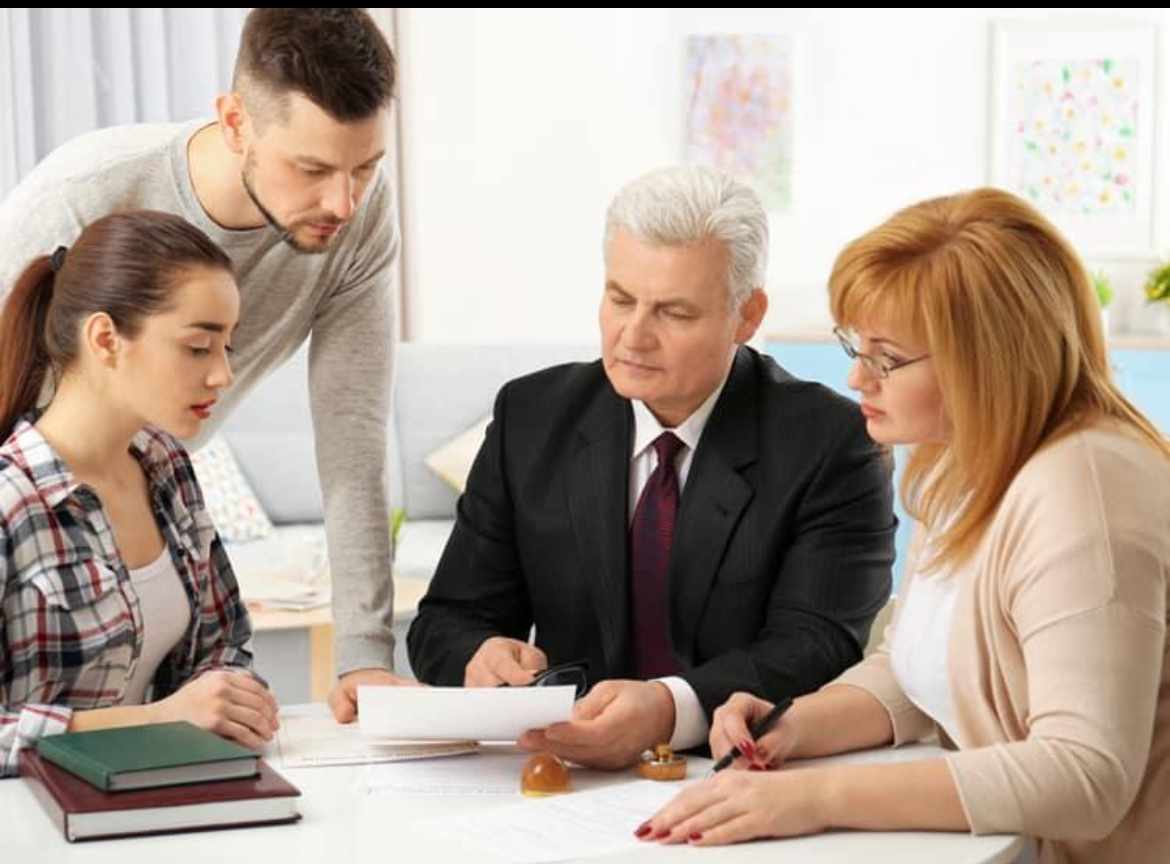 CASO DE ESTUDIO: La empresa familiar Exteriores y Jardinería González, SRL