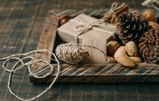 Dimpal Craft Handcrafted Wooden Gifts and Canvas Painting Store India!