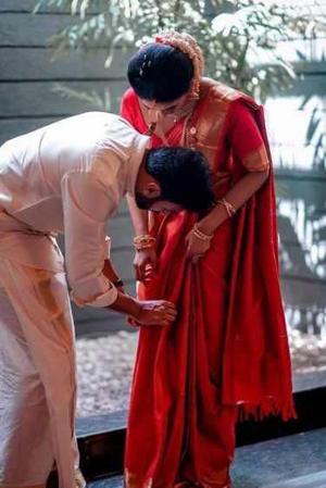 Part 15. wearing saree with romance ❤️🔥