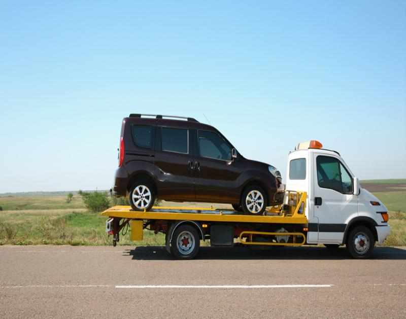 Bảng Giá Cứu Hộ Giao Thông Khi Xe Bị Tai Nạn Nặng