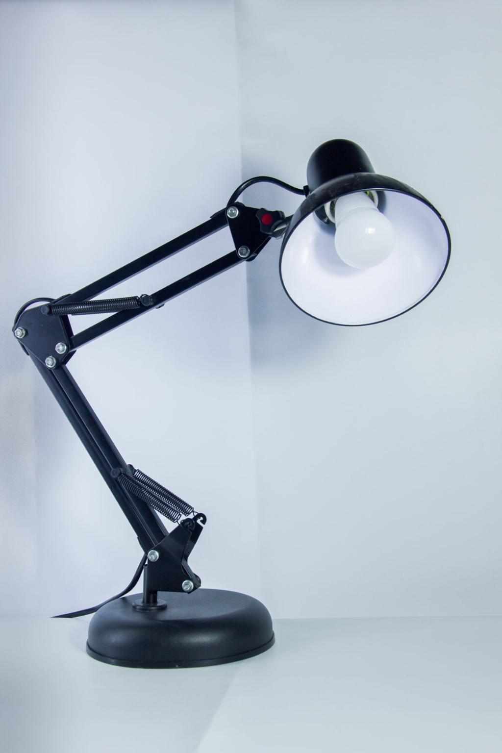 Rechargeable Desk Lamp: The Smart Lighting Solution for Modern Workspaces