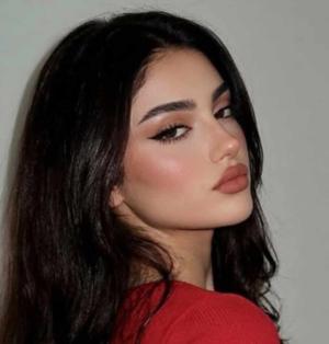 𝐡𝐞𝐞𝐫 logo