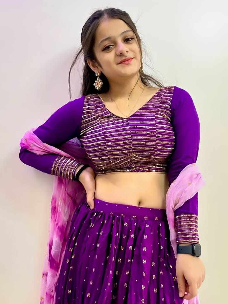 24/7 Premium Call Girl Services Offering Luxury Companionship