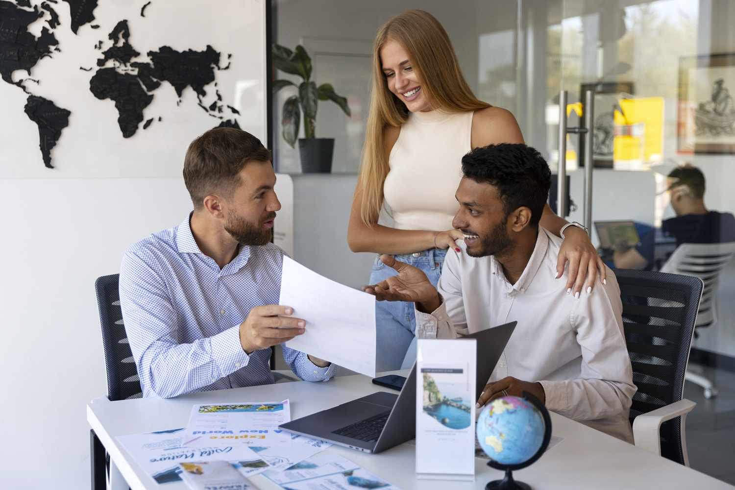 How an Abroad Study Consultancy Helps You Study Overseas