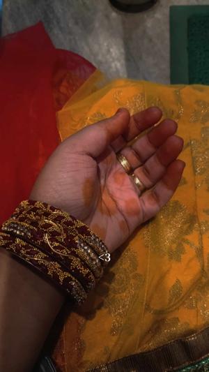 Hummin--Bird--love  logo