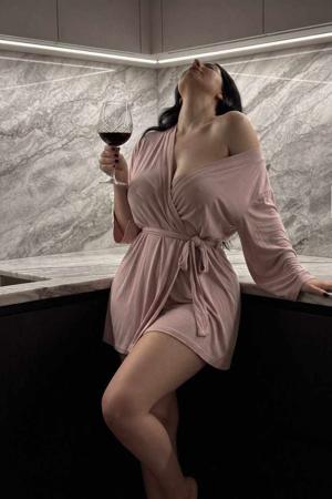 Sali ke sath bathroom sex