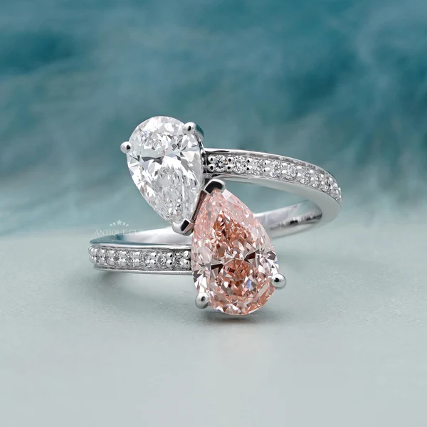 A Love Story in Two Stones: Why Toi et Moi Rings Are Trending Again