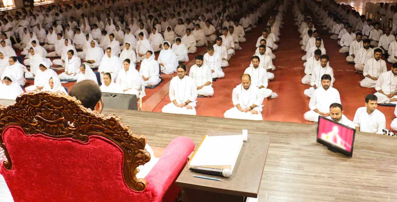 Basic Meditation Retreats at Shrimad Rajchandra Mission Dharampur